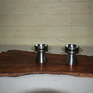 2 백동 유기 술잔 및 잔받침 2개 셋트 제사 성묘 명절 추석 설날 차례상 조상 추도식 찻상 목기 그릇 술병