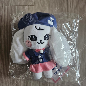 아이브 미니브 플러피 플러시키링 체리(새상품)