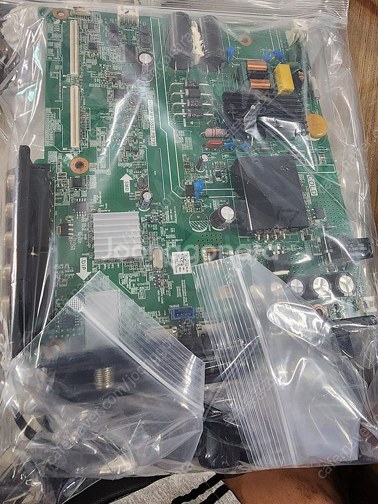 43LM561C0NA 메인보드 택포 1.5만에 팝니다--2