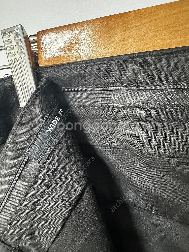 무신사 스탠다드 무탠다드 와이드 히든 밴딩 슬랙스 블랙...--3