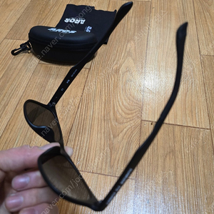 아로스 L1 선글라스 블랙