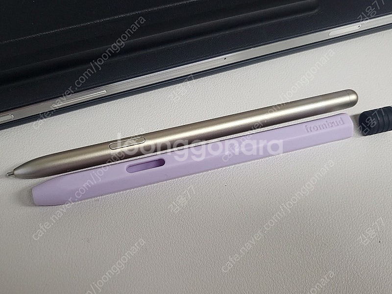 갤럭시 탭 S7 256GB + 정품 키보드 북커버--4