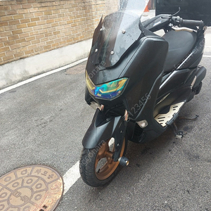 nmax 125 엔맥스 22년식 3만주행 배달세팅 판매합니다.(200만원)