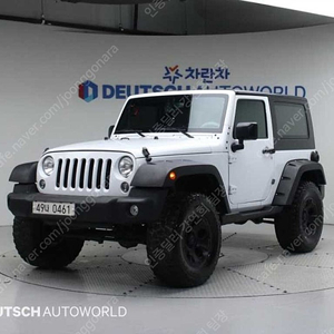 지프 랭글러 중고 JEEP 랭글러 흰색 2016년식 73,993km 3.6 스포츠 2DR 최상급 차상태