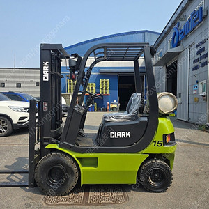 중고지게차 삼성 클라크 1.5톤 엔진지게차 (FX15L)