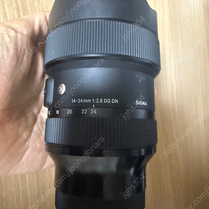 시그마 14-24mm f2.8 dg dn 렌즈(소니용) 판매합니다.