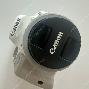 [DSLR] 상태좋은 100d 캐논 EOS 100D 화이트 + 40mm 팬케이크 렌즈 정품 박스풀