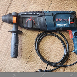 보쉬해머드릴(GBH 2- 26 DRE), 마끼다 트리머, 디월트 전기 임팩렌치 (DEWALT DW 293), 보쉬 충전그라인더(BOSCH/ GWS 18V-100SC), 중고 팝니다