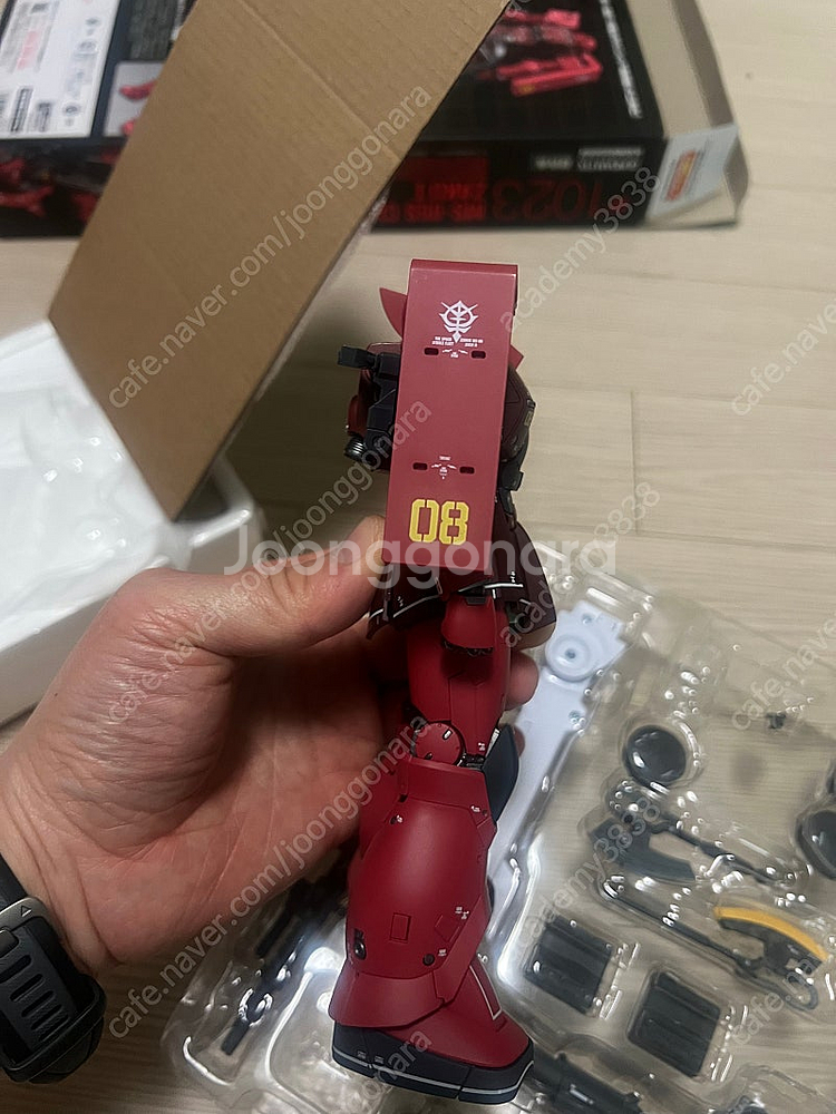 메탈 컴포짓 자쿠 팝니다.--8