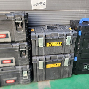 공구박스케리어 DEWALT, UDT, KESER, 에어턩크25리터 3대