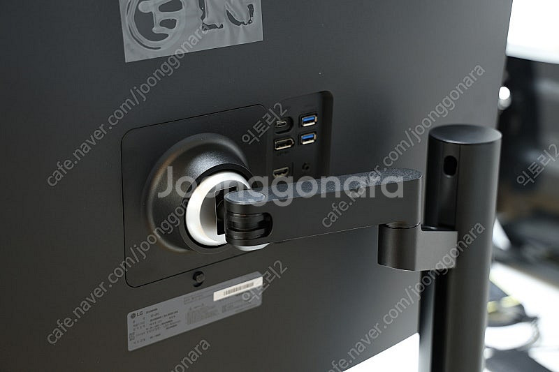 LG 32UN880K 신형 4K 모니터! SSS급 신품--4