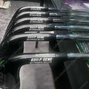 PXG Gen6 0311P 5~P 더블블랙아이언 팝니다