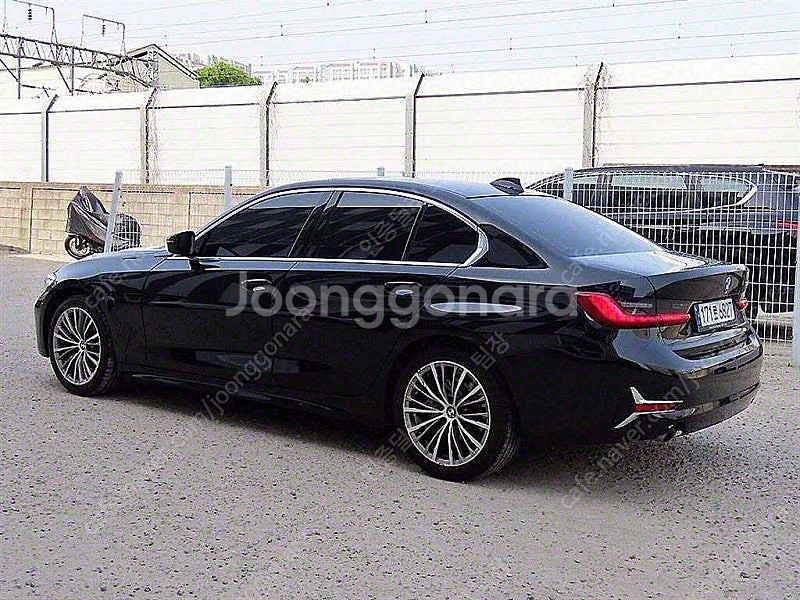 BMW 3시리즈 중고 BMW 3시리즈 중고차 할부 20...--3