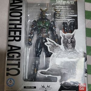 SHF 가면라이더 어나더아기토,엑시드,길스,메테오스톰