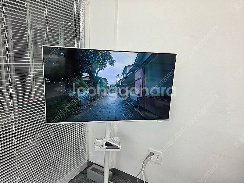 삼텐바이미 m7 43인치 팝니다--0