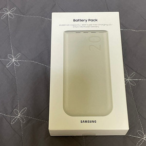 미개봉 삼성 초고속충전 45w 20000mAh 대용량 보조배터리