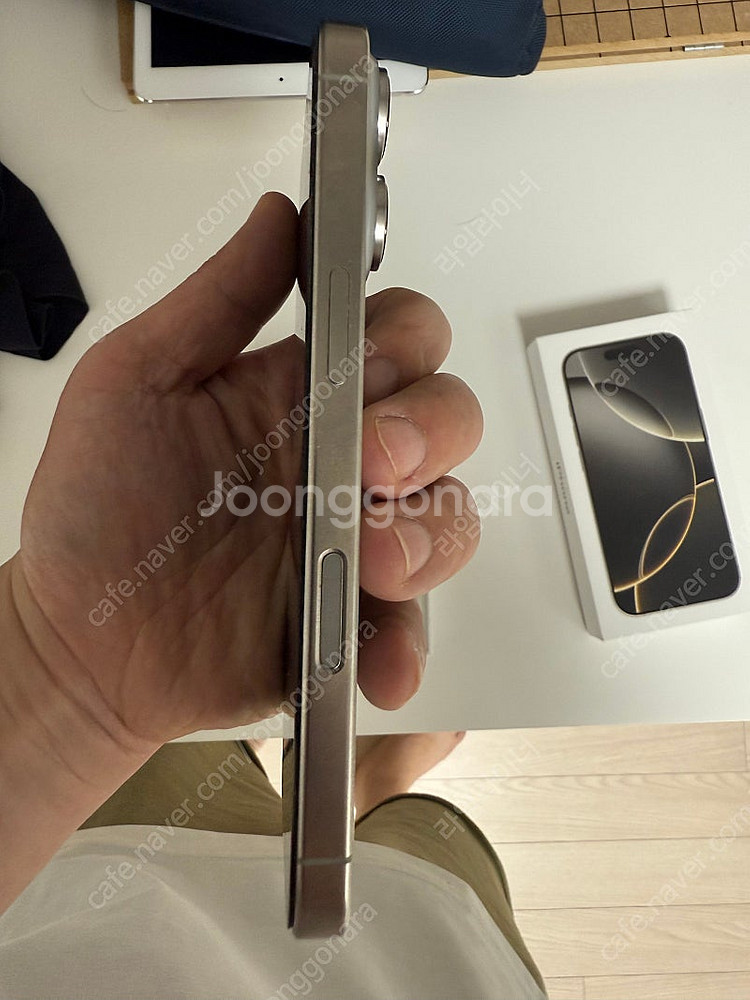 아이폰 16pro 256 내추럴 티타늄(자급제폰)--2