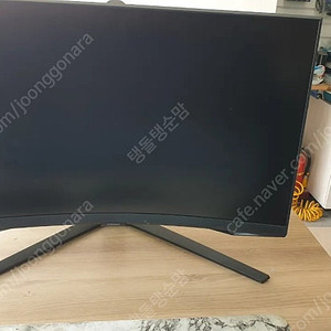 삼성 오디세이 G6 QHD 244HZ 27인치 커브드 모니터 판매합니다