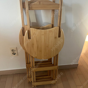 원목 아일랜드식탁의자 접이식 의자 2개