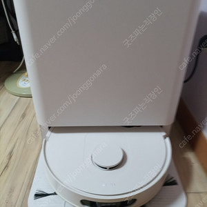 LG 코드제로 ai 오브제컬렉션 로보킹 올인원 로봇청소기 판매합니다.