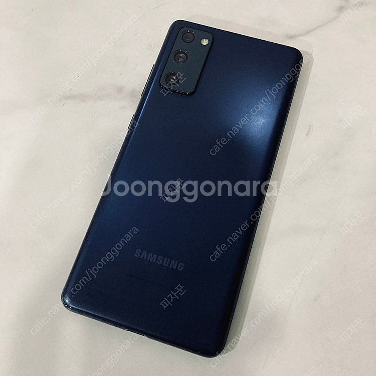갤럭시 S20FE 블랙 128기가 깔끔한기기 9만원 판...--0