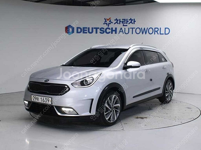 기아 니로 중고 니로 하이브리드 중고차 은색 2017년...--2