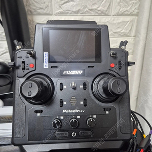 팔라딘ev18