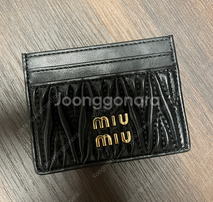미우미우 카드 지갑 블랙 사용감 적음--0