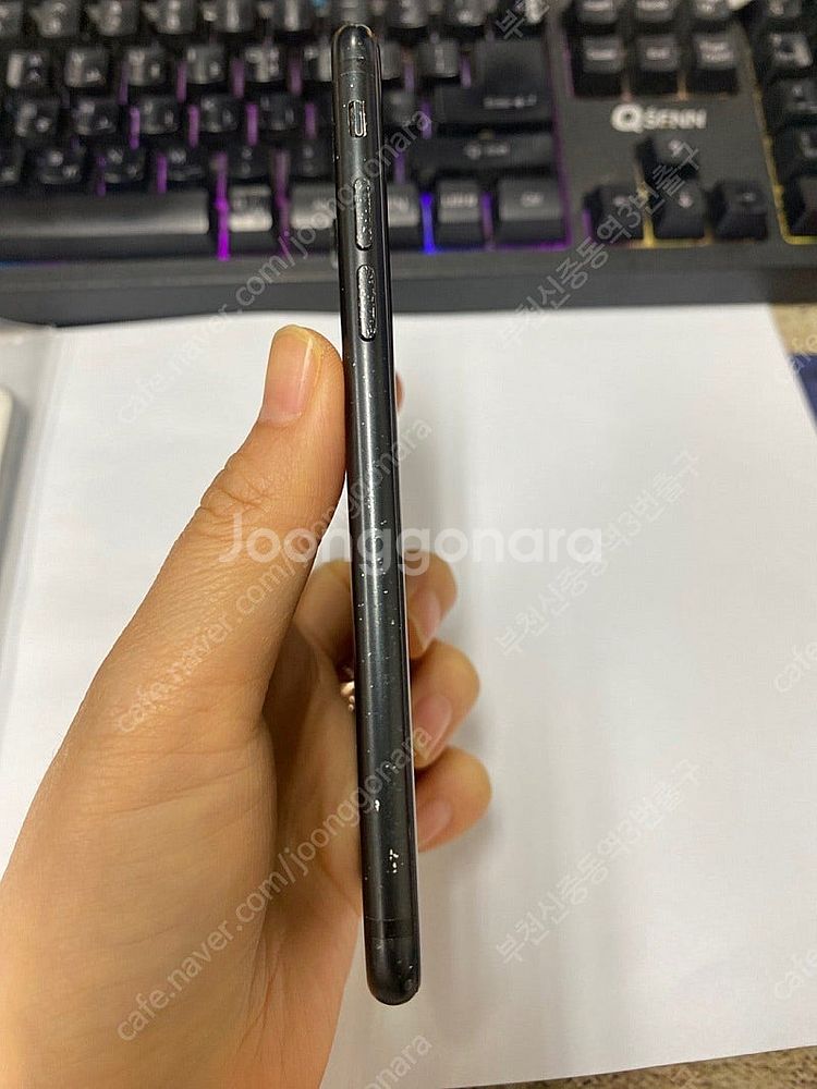 064093 아이폰7 매트블랙 액정SS급 32GB 무잔...--4