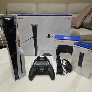 PS5 슬림디스크 + 듀얼센스2개 + 충전거치대 + 1T 내장메모리 + 게임CD