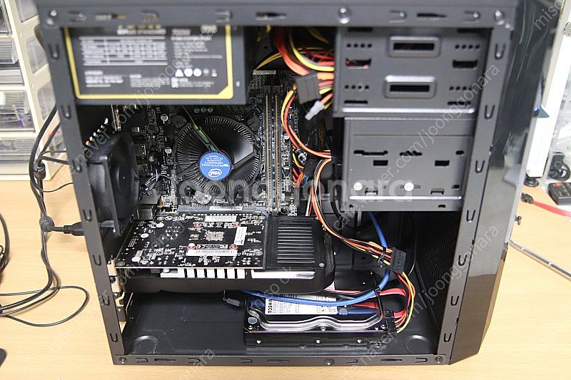 intel i3 7100 컴퓨터 본체.--0