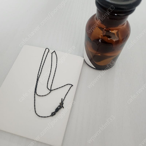 페르테 루메 블랙 목걸이