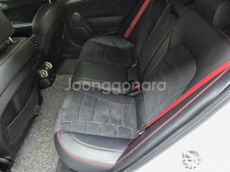 스팅어 마이스터 AWD 3.3 GT 마스터즈 터보 패키...--4
