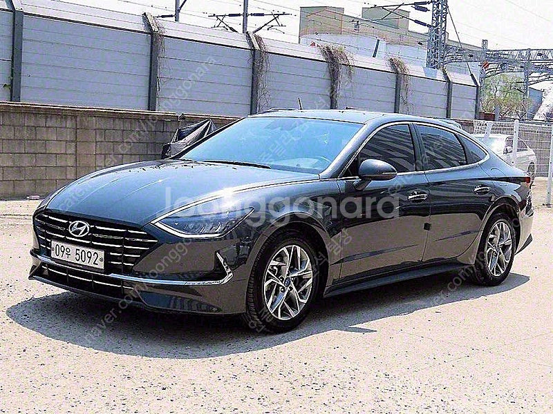 소나타 중고 쏘나타 DN8 중고차 회색 2020년식 2...--2