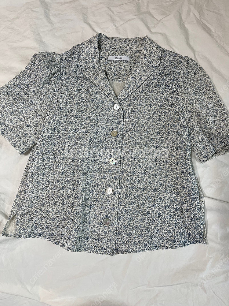 블랭크공삼 퍼프블라우스--1