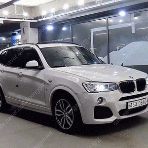 BMW X3 중고 X3 X시리즈 흰색 2016년식 83,867km xDrive 20d M 에어로다이나믹 중고자동차 매장