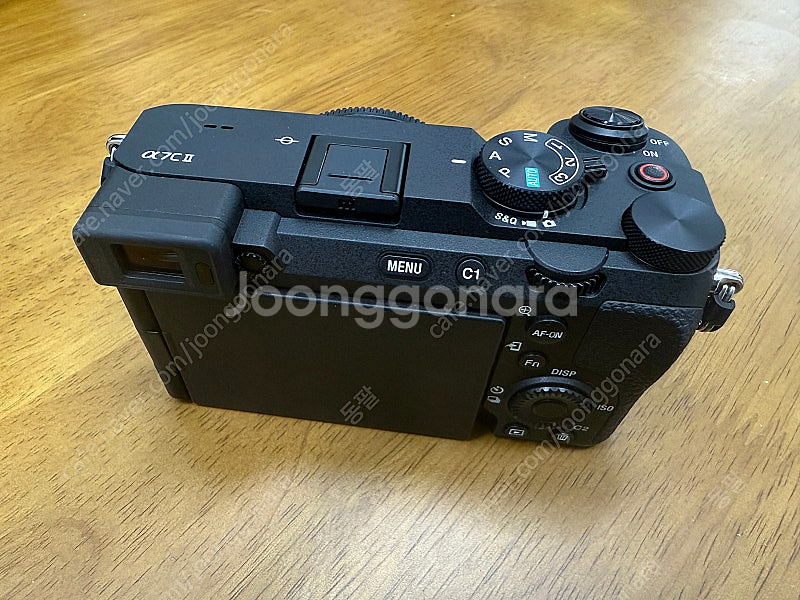 소니 a7c2 900컷대 판매합니다. 악세사리, 렌즈도...--1