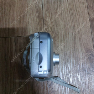 니콘 e4100 디카 팝니다.