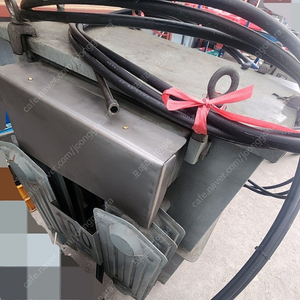중고 한일트랜스 변압기 100KVA 50KVA 각각 1개 팝니다 다운트랜스 3상 380V-220V 팝니다.