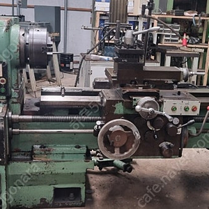 한국공작기계선반 680*1500 이미지