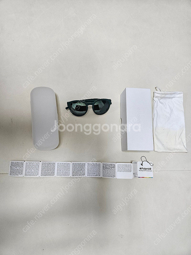폴라로이드 유아 선글라스 ㅡ택포1만원(4~6세 추천)--0