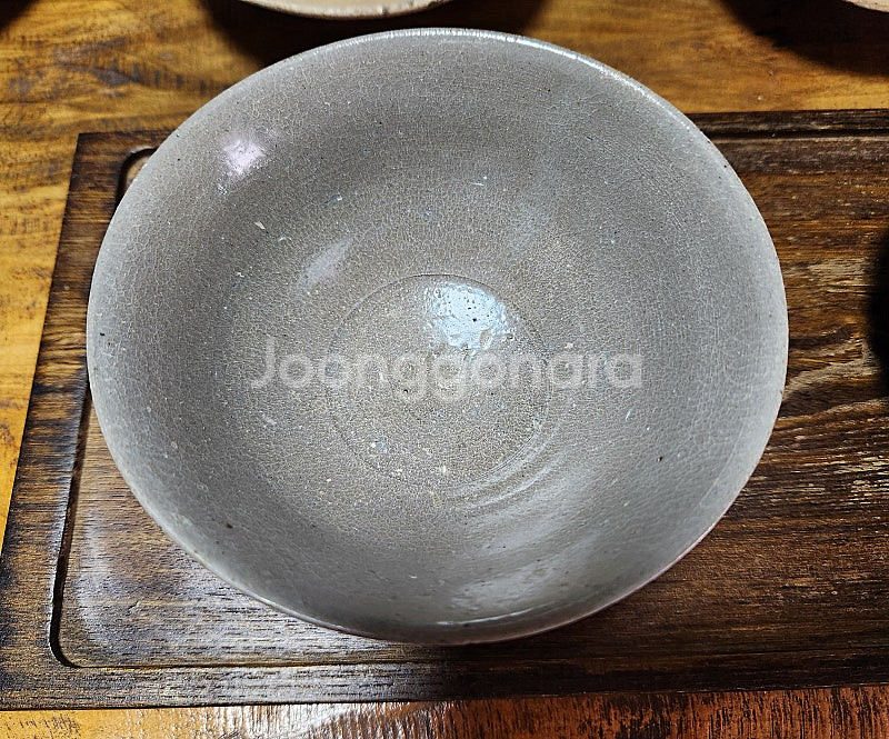 대구골동품 조선중기 관요사기 조선백자 다완--2