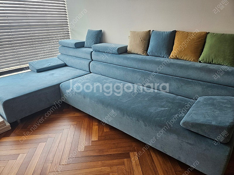 헷세드쇼파 프란시스 스카이블루 4인 카우치형판매합니다--0