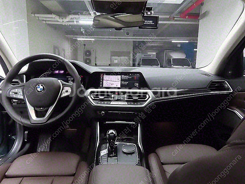 BMW 3시리즈 중고 BMW 320i 중고 승용차 녹색 2021년식 21,133km 320i 럭셔리 개인사업자 차량...--7