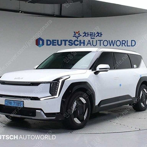 기아 EV9 중고차 EV9 중고 흰색 2024년식 10,109km 2WD 어스 개인사업자 차량구매