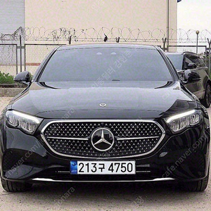 벤츠 E클래스 중고차 벤츠 중고차 수입중고차 검정색 2025년식 2,024km E200 아방가르드 중고차 할부 구매 후기