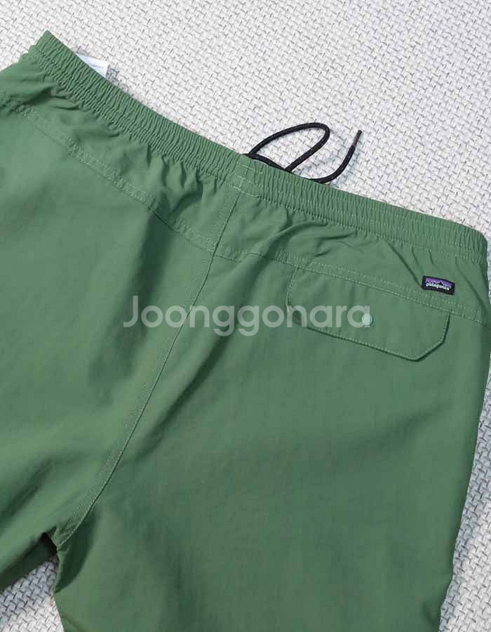 [32/100] 파타고니아 조거/팬츠,꼼데가르송 라운드...--8