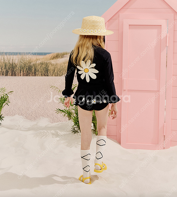 리미떼두두 블랙 빅 데이지 투피스 수영복 숏팬츠set ...--2