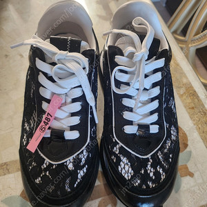 슈콤마보니 레이스 스니커즈 25신상 235