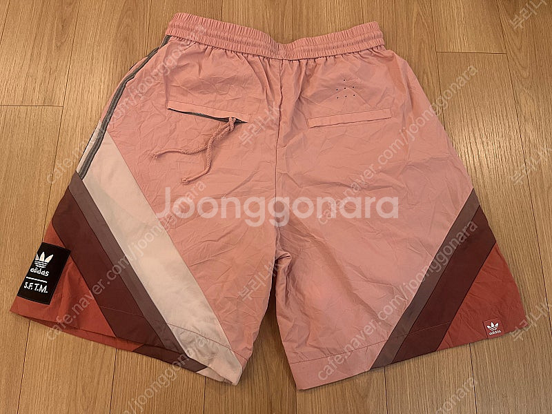 SFTM 송포더뮤트 x 아디다스 반바지 판매--0